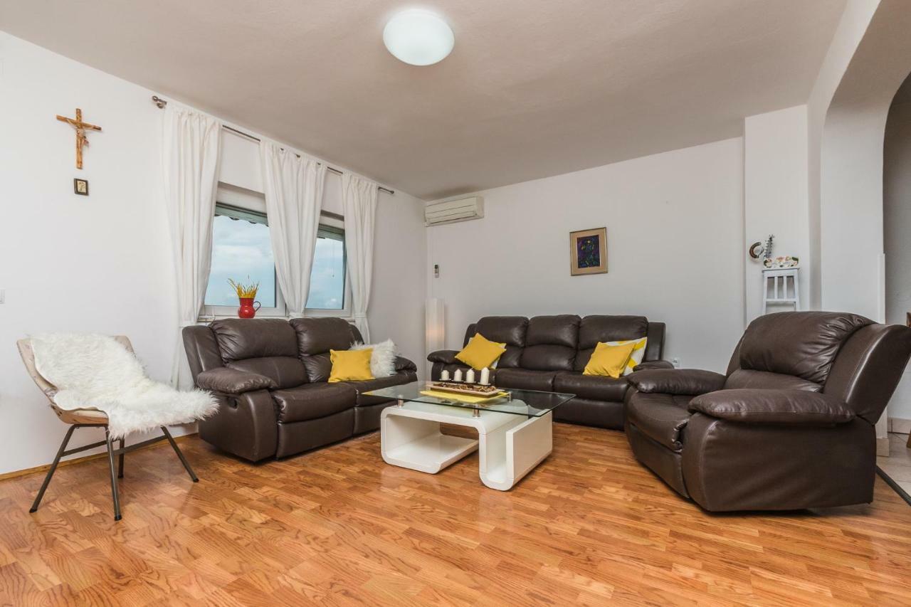 Apartment Matosic ツリクヴェニツァ エクステリア 写真